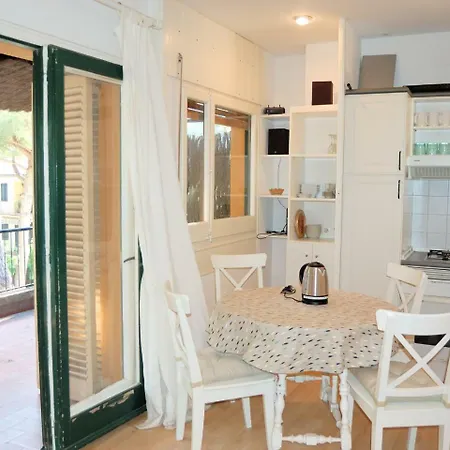 Apartment Bb
